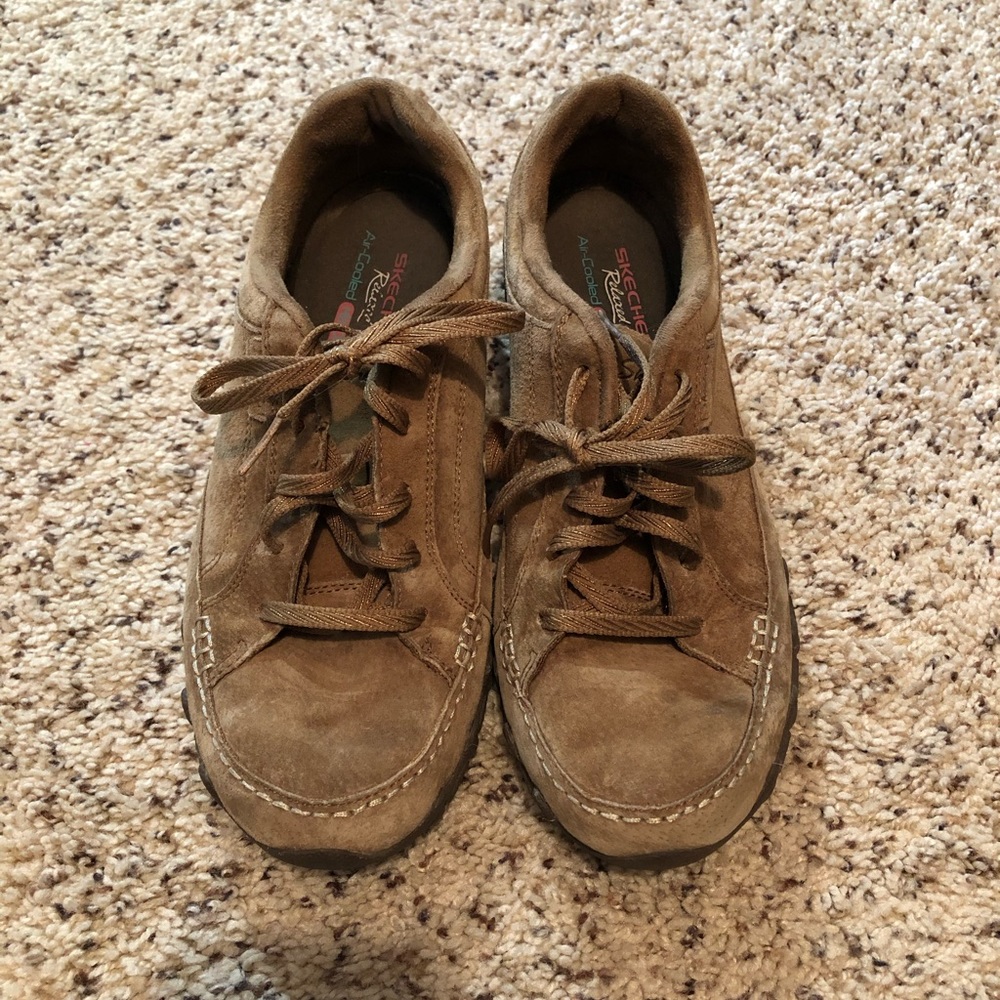 Sketchers dress shoes